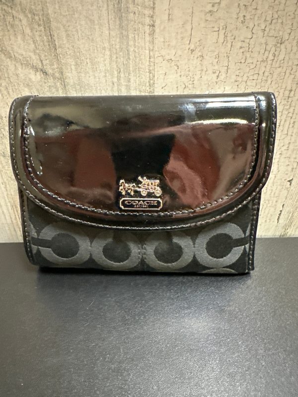 Wallet Designer By Coach  Size: Small Online Hot Sale