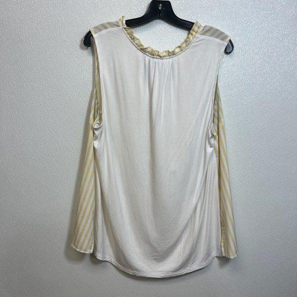 Top Sleeveless By Ava & Viv  Size: 1x Online Sale